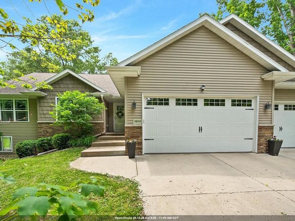 1014 LA COUNT ROAD, Green Bay, WI 54313