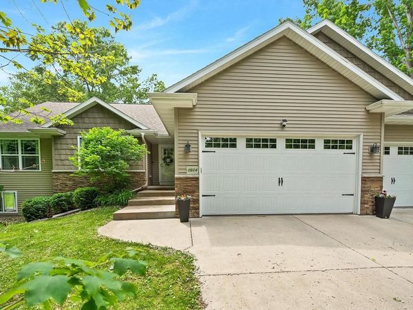 1014 LA COUNT ROAD, Green Bay, WI 54313