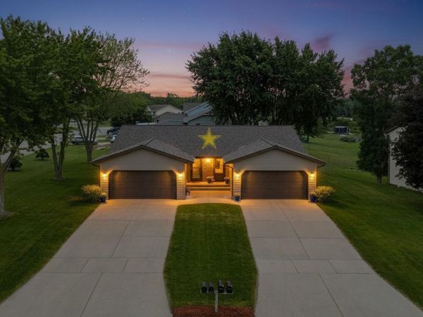 2730 AQUARIUS ROAD, Green Bay, WI 54311