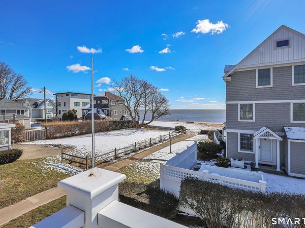29 West, Clinton, CT 06413