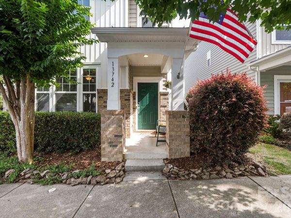 13742 Bonnerby Court , Huntersville, NC 28078