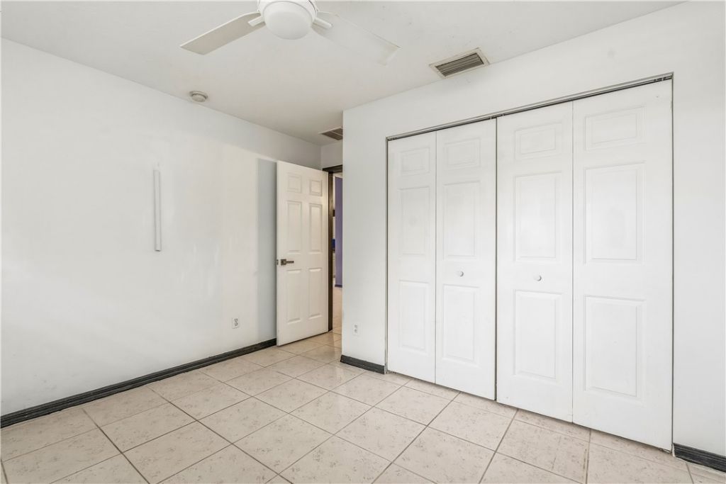 2246 86th Court, Vero Beach, FL 32966 Photo