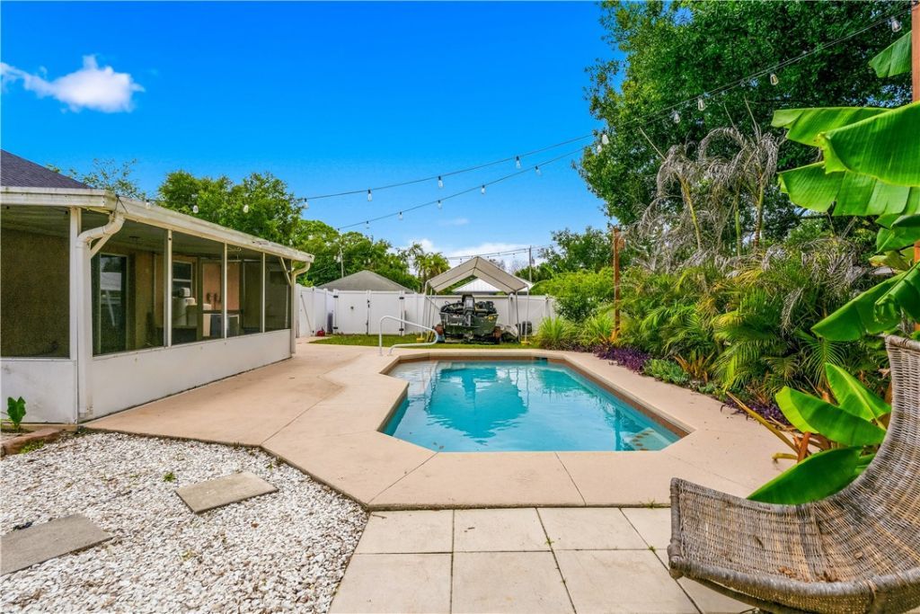 2246 86th Court, Vero Beach, FL 32966 Photo
