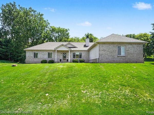 6030 N Bryan, White Lake Twp, MI 48383