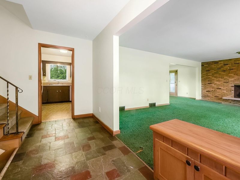2983 Wellesley Drive , Columbus, OH 43221 Photo 3