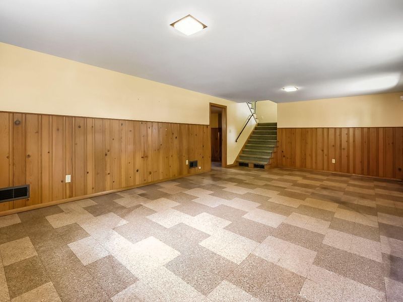 2983 Wellesley Drive , Columbus, OH 43221 Photo 30
