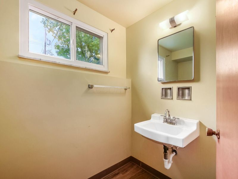 2983 Wellesley Drive , Columbus, OH 43221 Photo 33