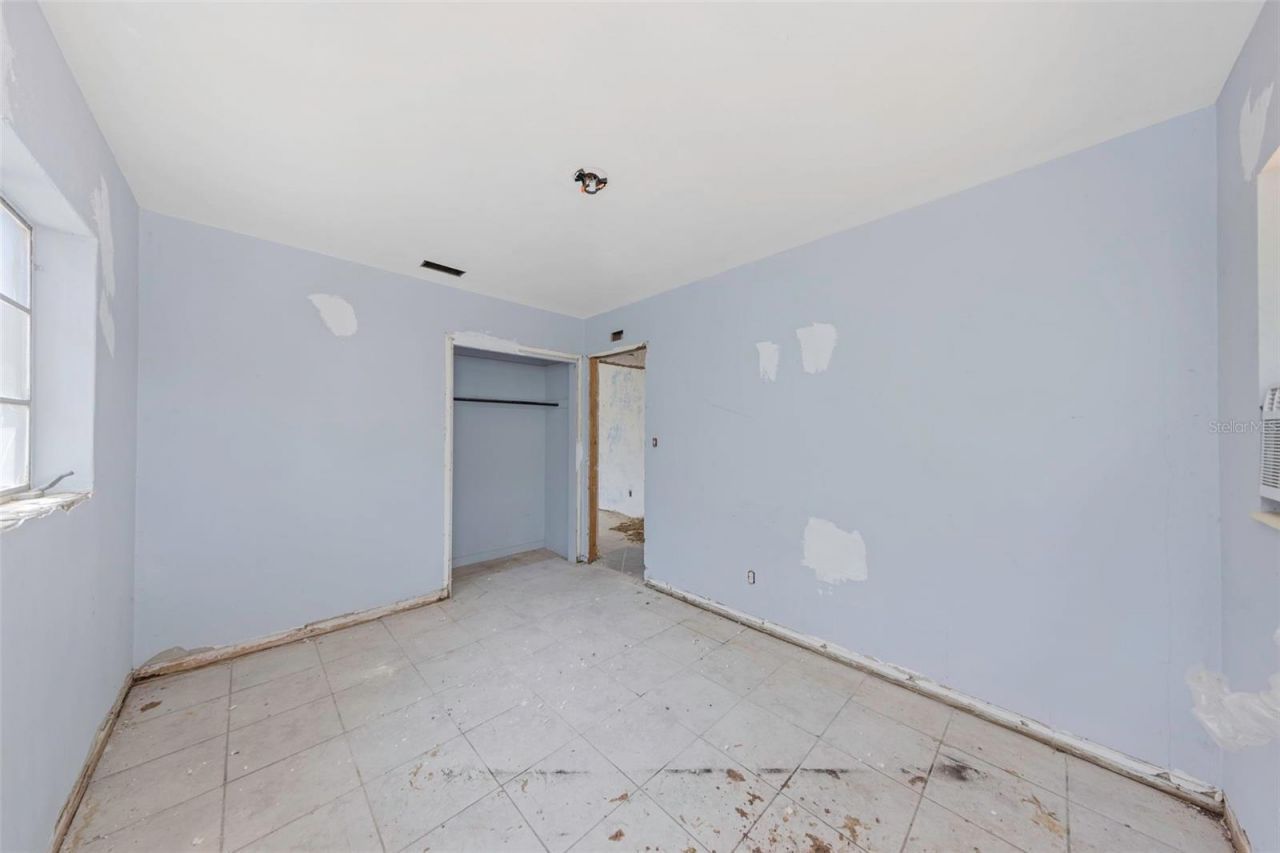 6235 Hampton Drive N, Saint Petersburg, FL 33710 Photo