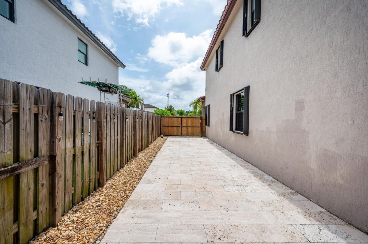 25006 SW 118th Avenue , Homestead, FL 33032 Photo