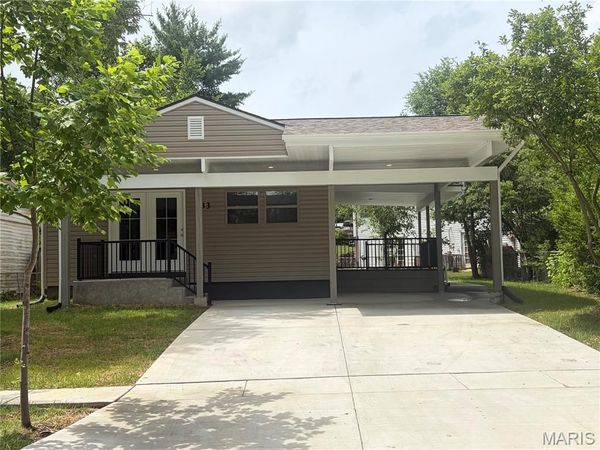 33 Cedar Drive , Pacific, MO 63069