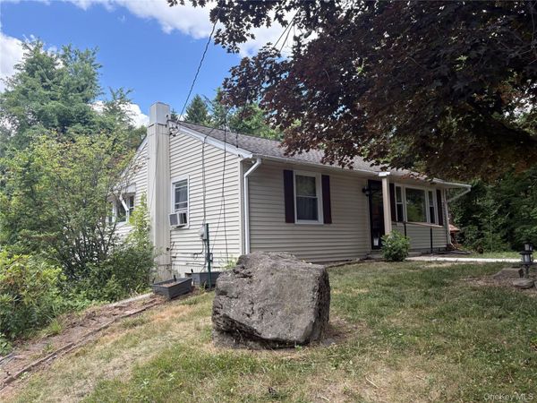3553 Route 9G, Rhinebeck, NY 12572