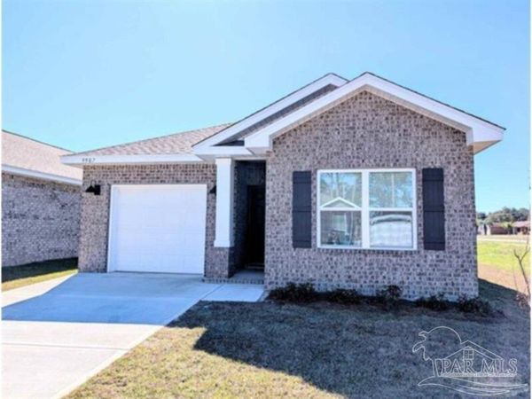 9907 Starling Dr, Pensacola, FL 32506