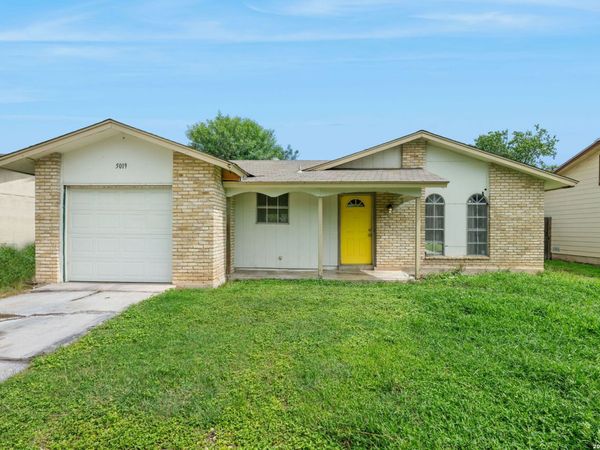 5019 Borchers Dr, Kirby, TX 78219