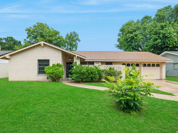 3114 Satellite Dr, San Antonio, TX 78217