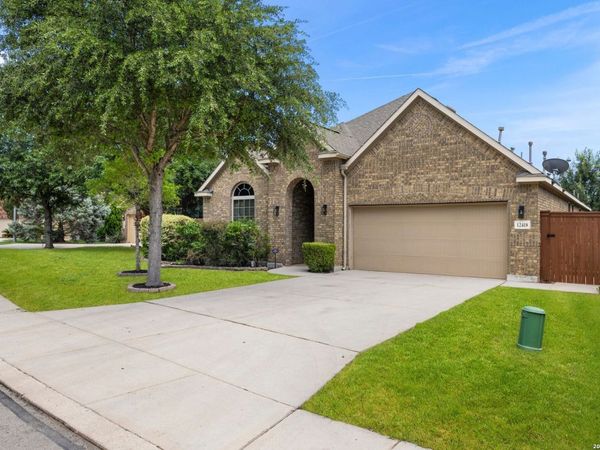 12418 LAW CRK, San Antonio, TX 78254