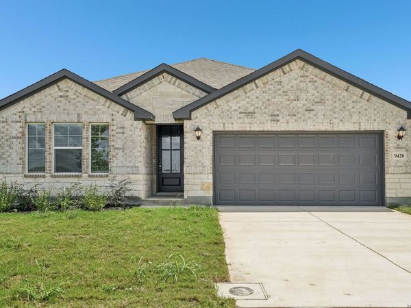 9420 Quail Crest Dr, Schertz, TX 78154