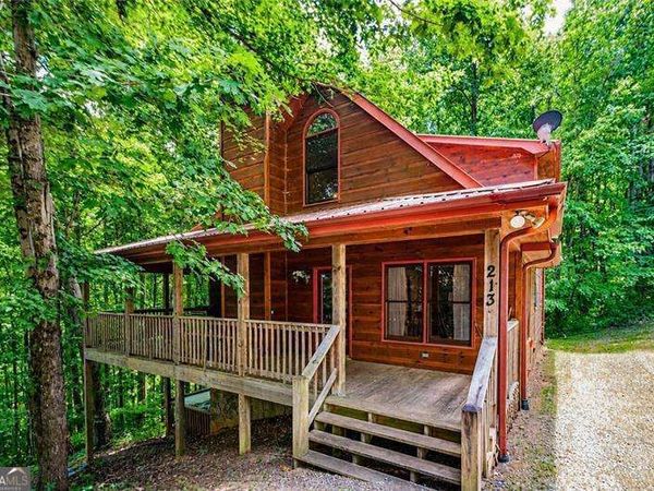 213 Moonshine Hollow, Blue Ridge, GA 30513