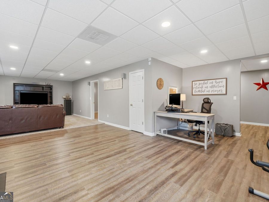 Property Image 42