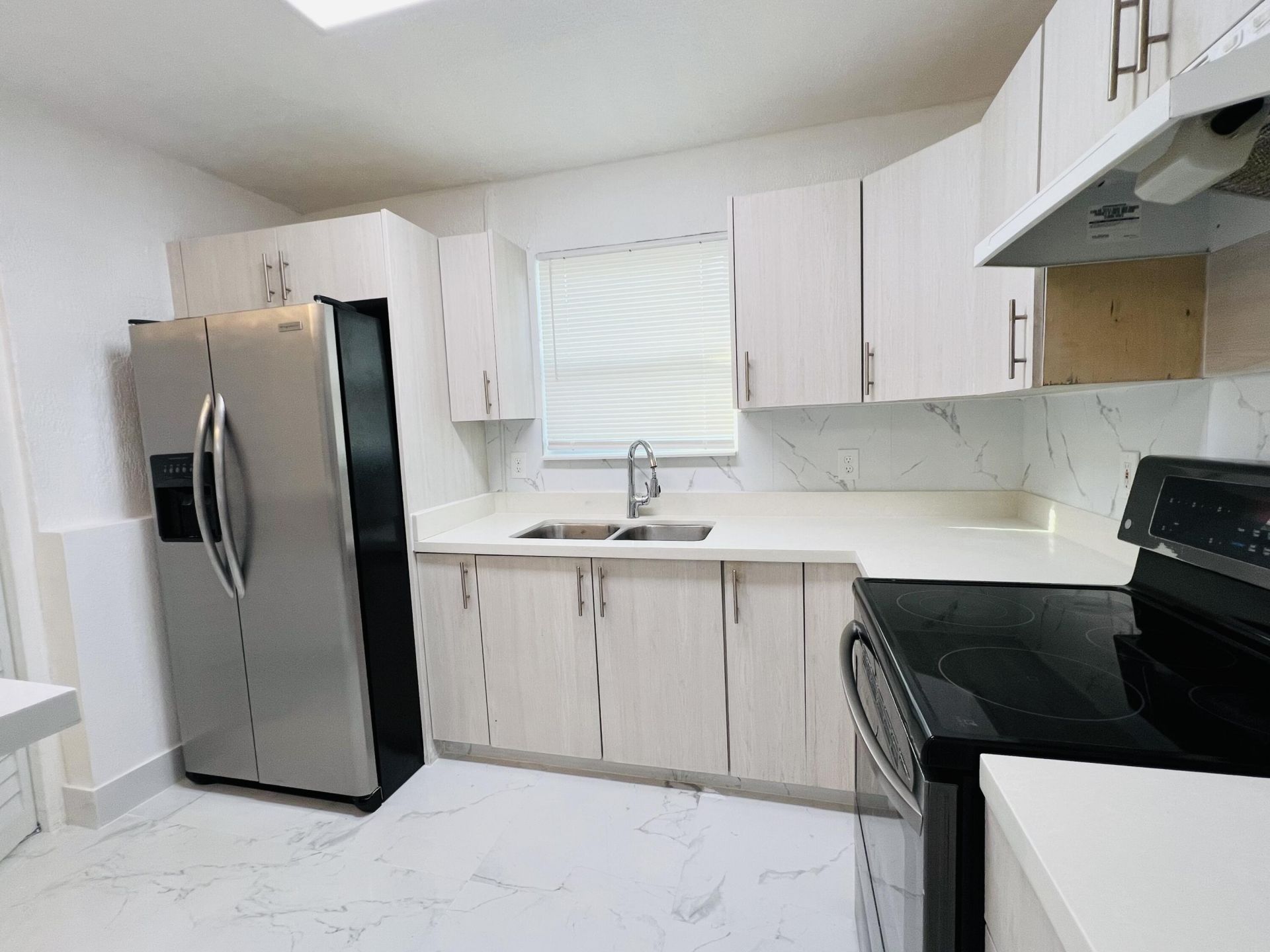 525 NW 22nd Avenue, Fort Lauderdale, FL 33311 Photo