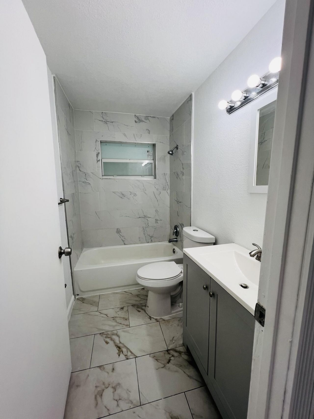525 NW 22nd Avenue, Fort Lauderdale, FL 33311 Photo