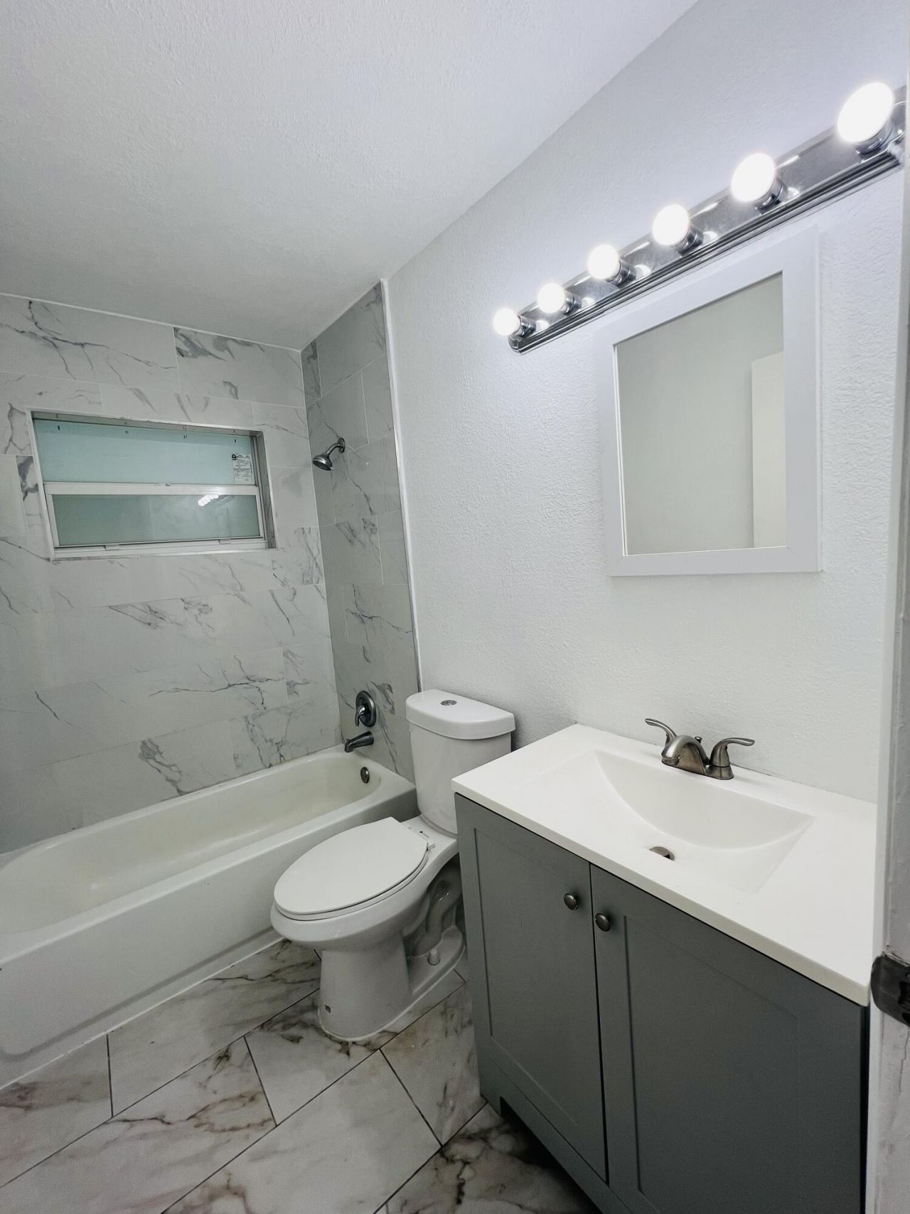 525 NW 22nd Avenue, Fort Lauderdale, FL 33311 Photo