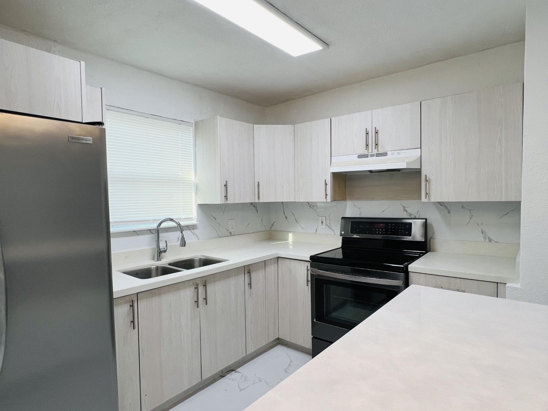 525 NW 22nd Avenue, Fort Lauderdale, FL 33311 Photo