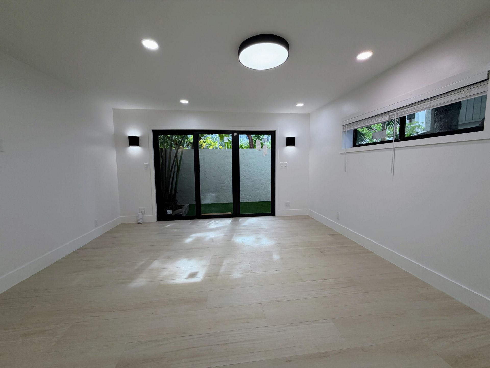 575 NE 7th Avenue, Unit 4b, Fort Lauderdale, FL 33301 Photo
