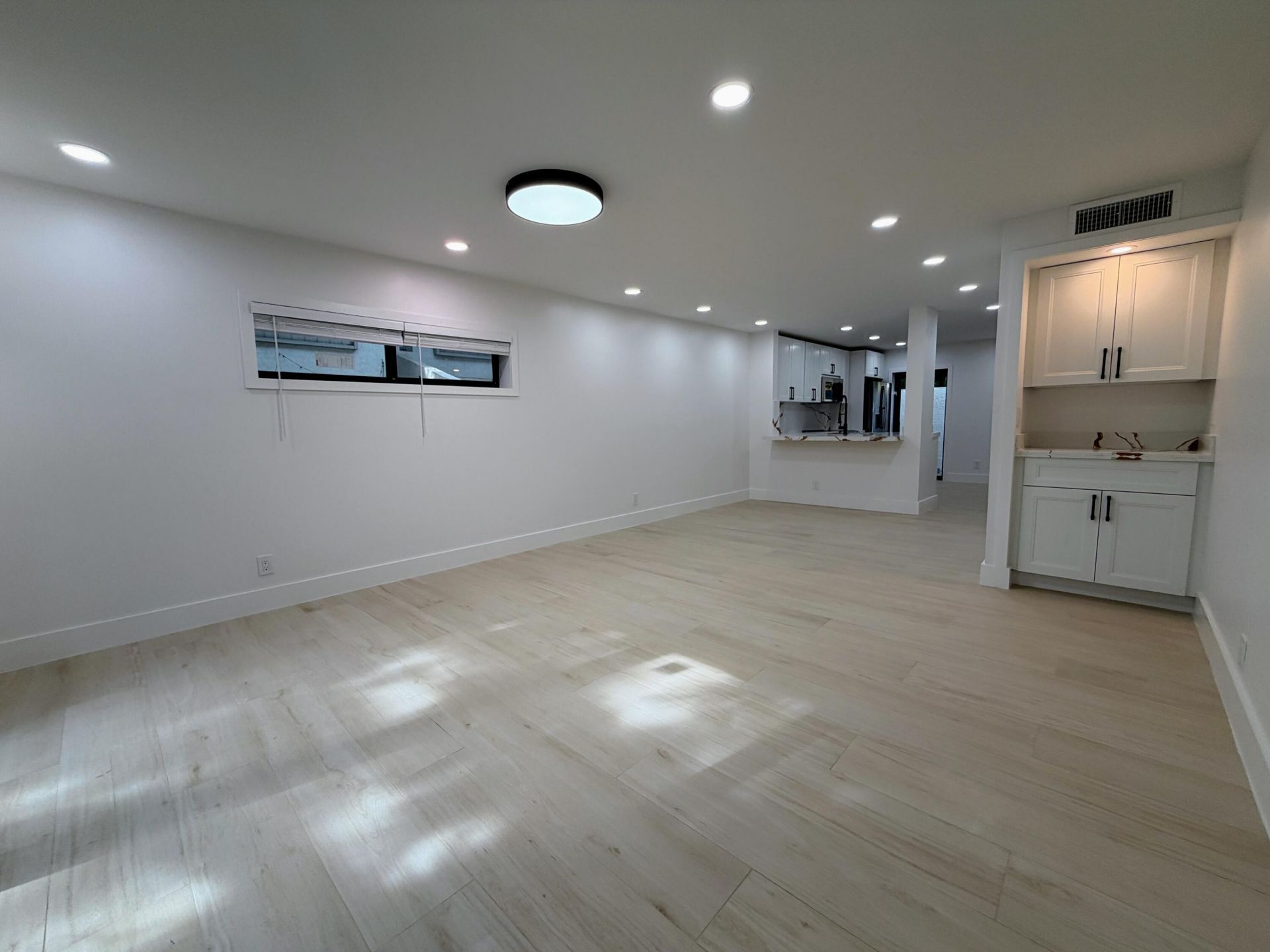 575 NE 7th Avenue, Unit 4b, Fort Lauderdale, FL 33301 Photo