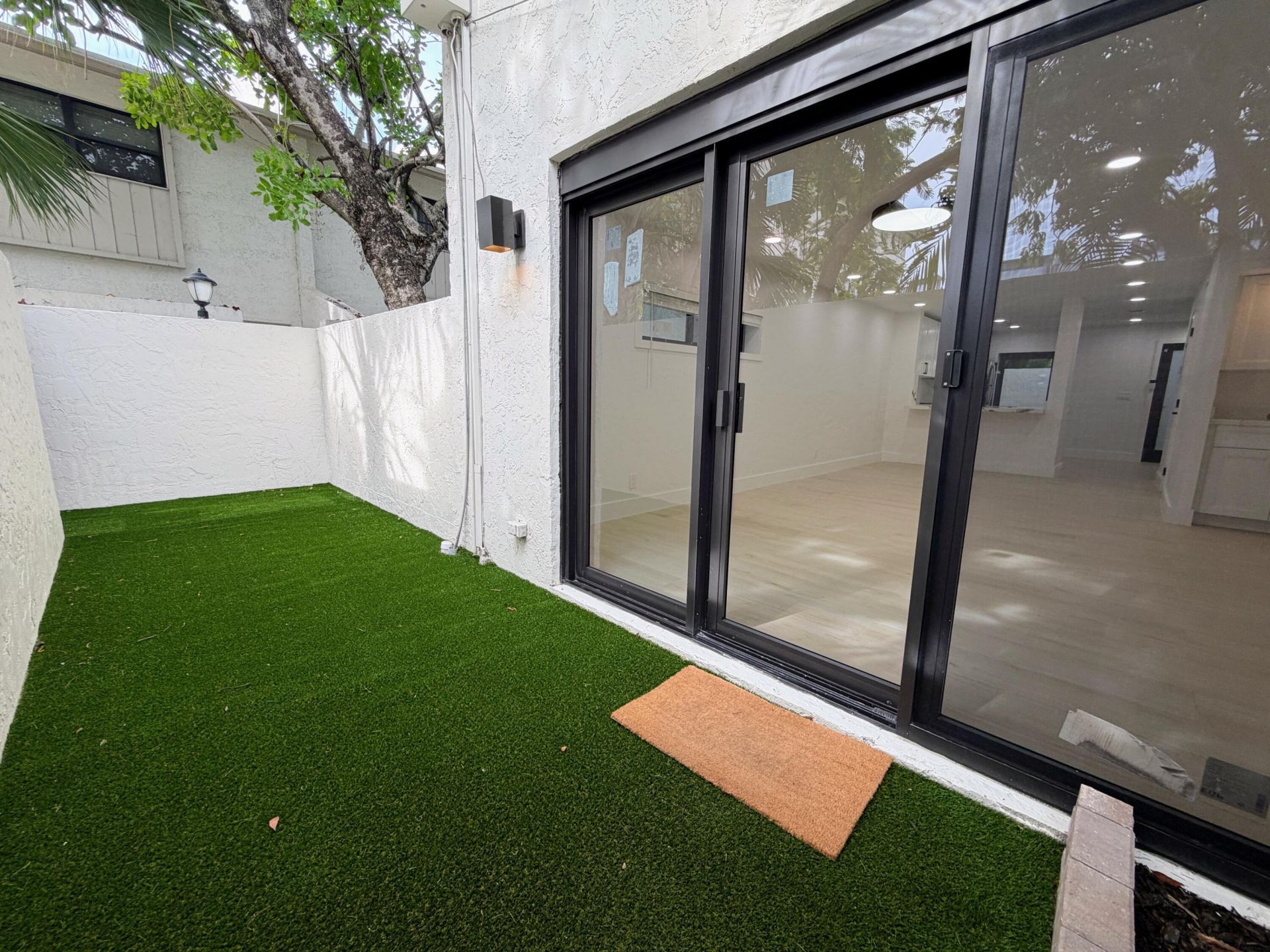575 NE 7th Avenue, Unit 4b, Fort Lauderdale, FL 33301 Photo