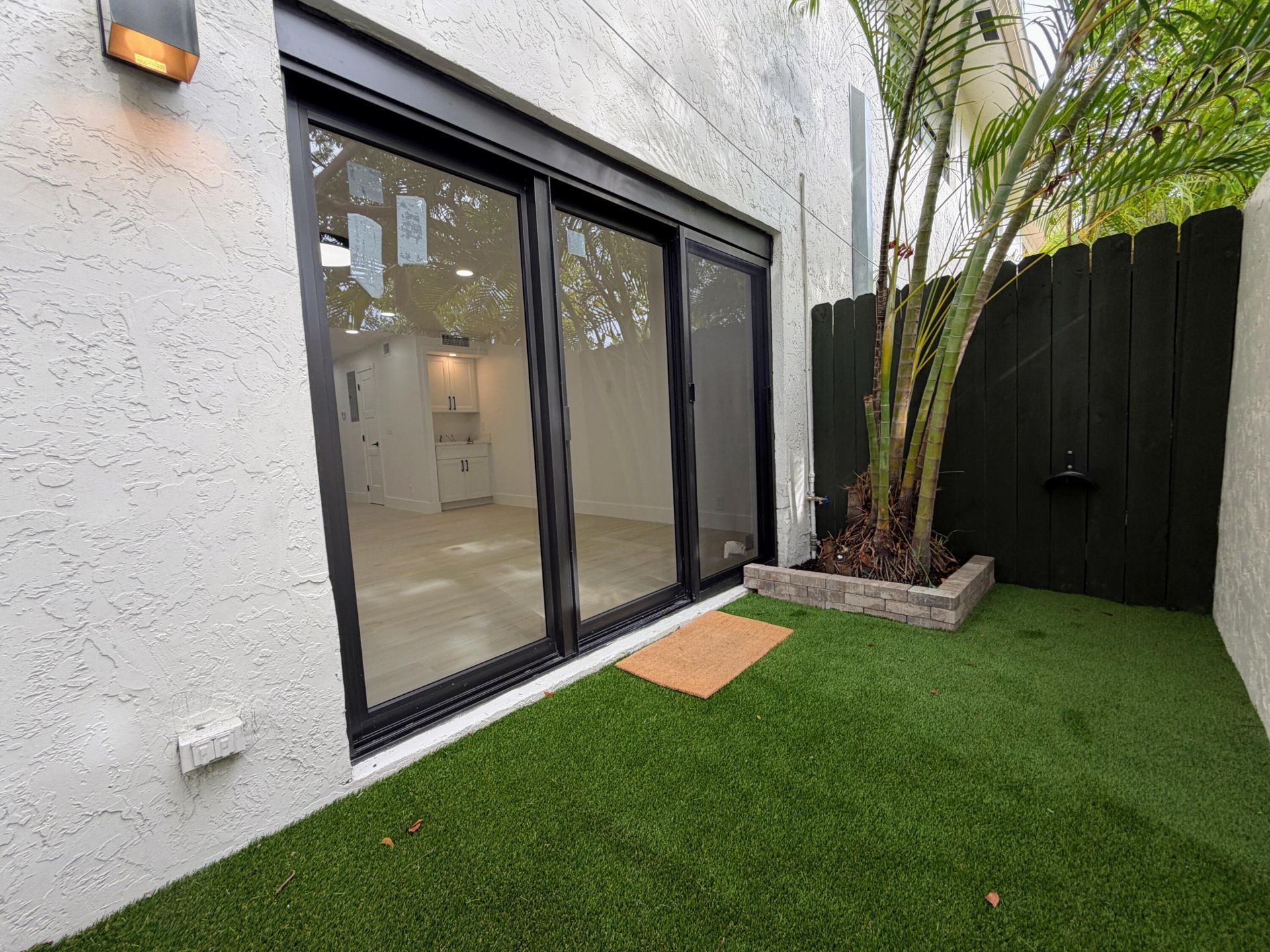 575 NE 7th Avenue, Unit 4b, Fort Lauderdale, FL 33301 Photo