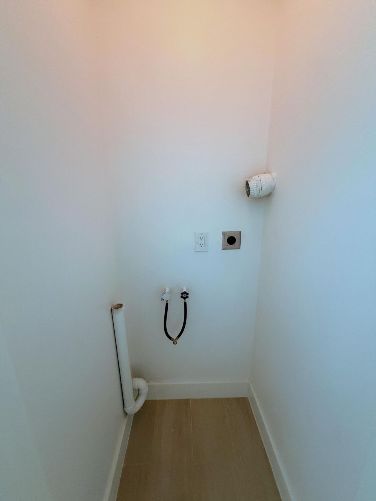 575 NE 7th Avenue, Unit 4b, Fort Lauderdale, FL 33301 Photo
