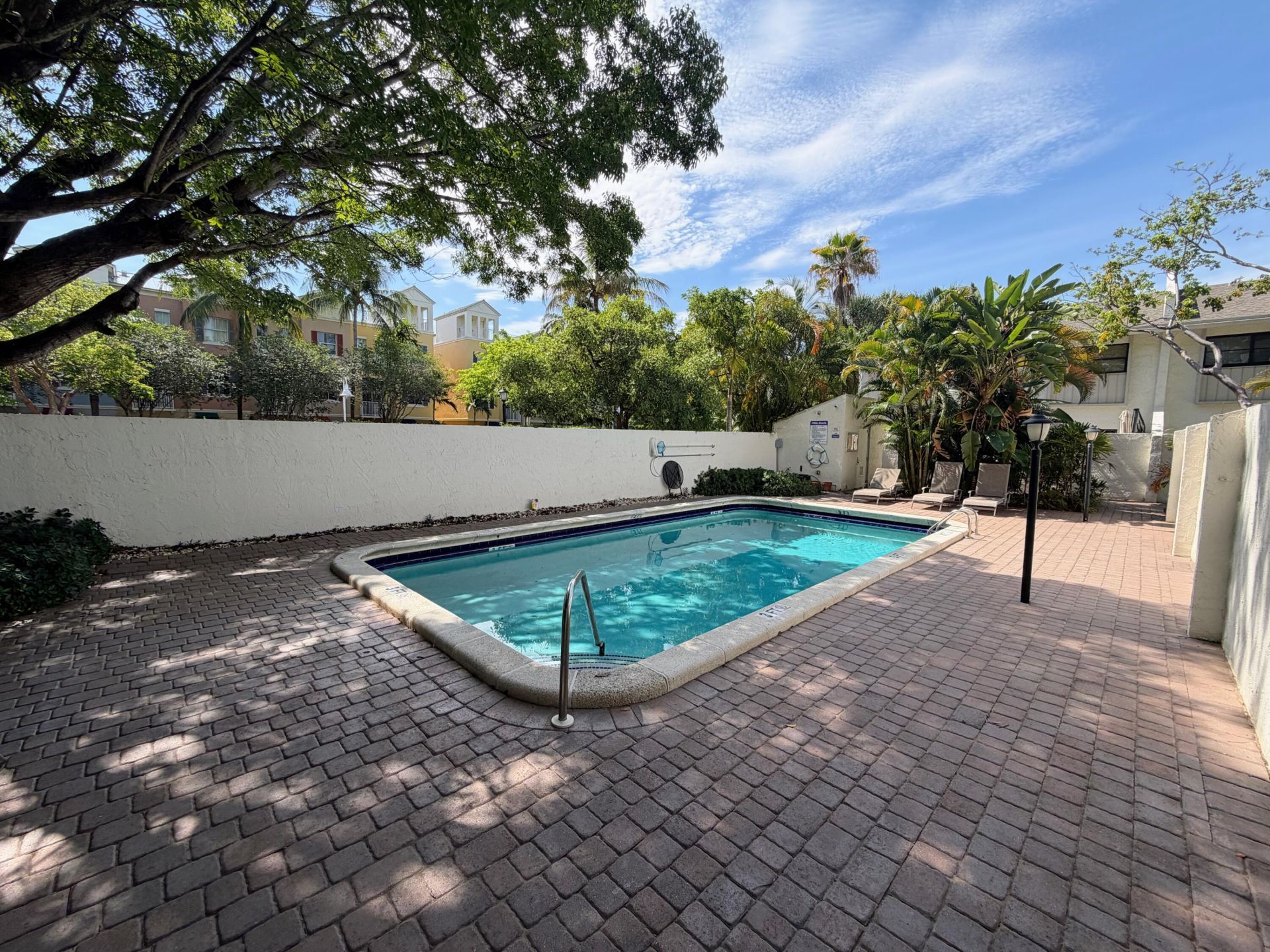 575 NE 7th Avenue, Unit 4b, Fort Lauderdale, FL 33301 Photo