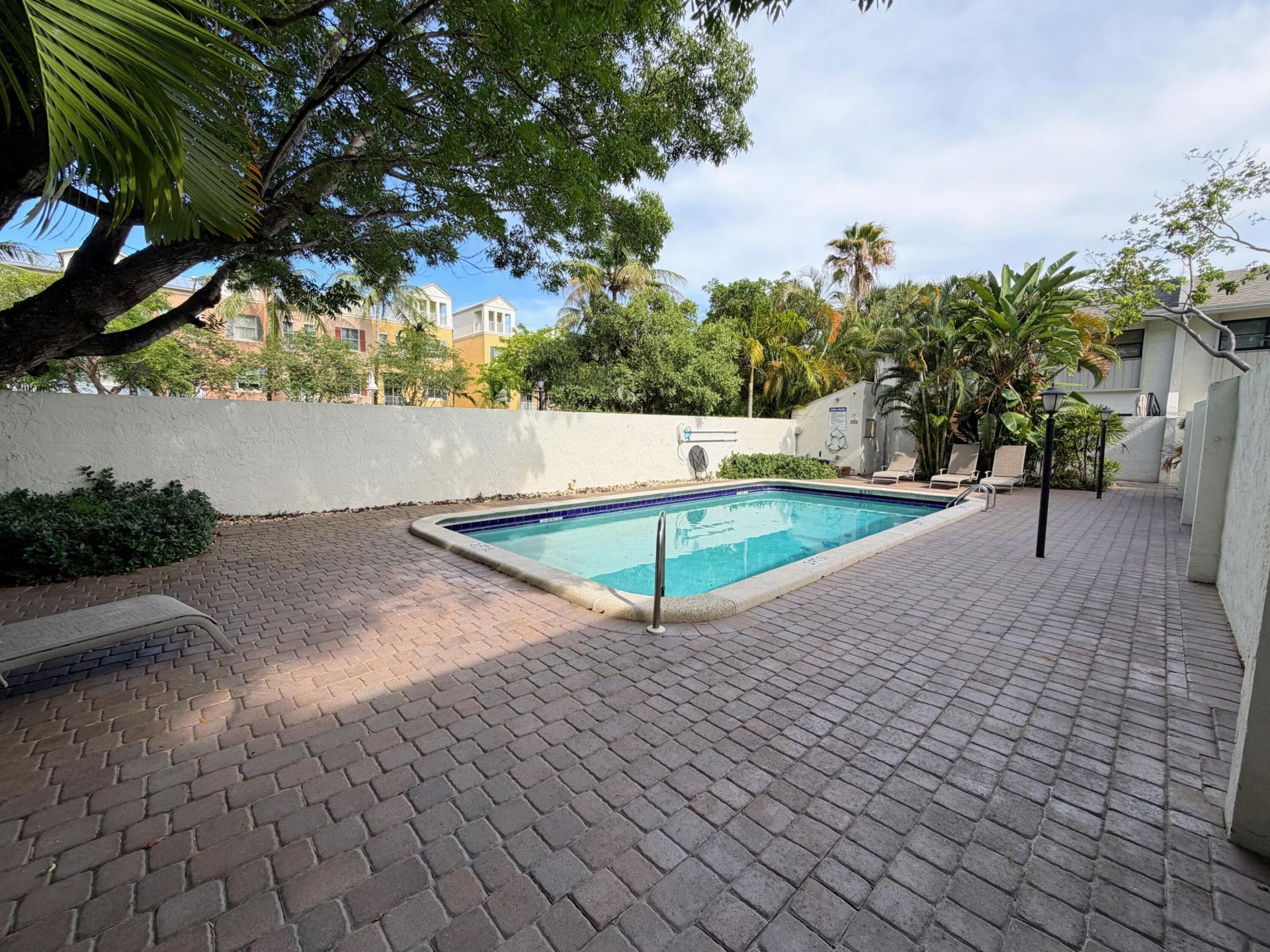 575 NE 7th Avenue, Unit 4b, Fort Lauderdale, FL 33301 Photo