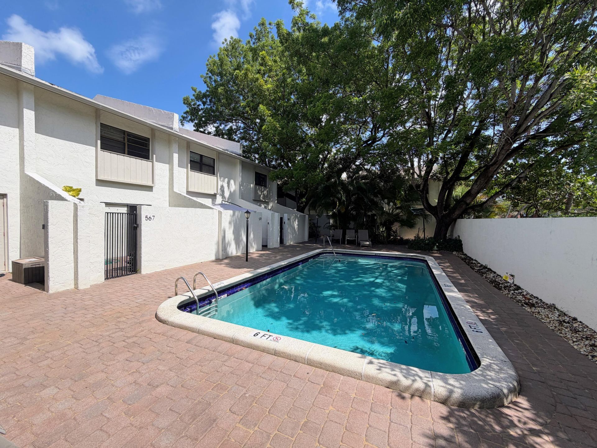 575 NE 7th Avenue, Unit 4b, Fort Lauderdale, FL 33301 Photo