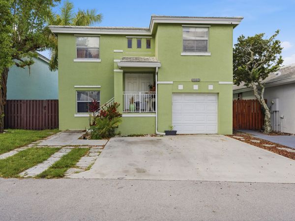 6582 Bayfront Drive, Margate, FL 33063