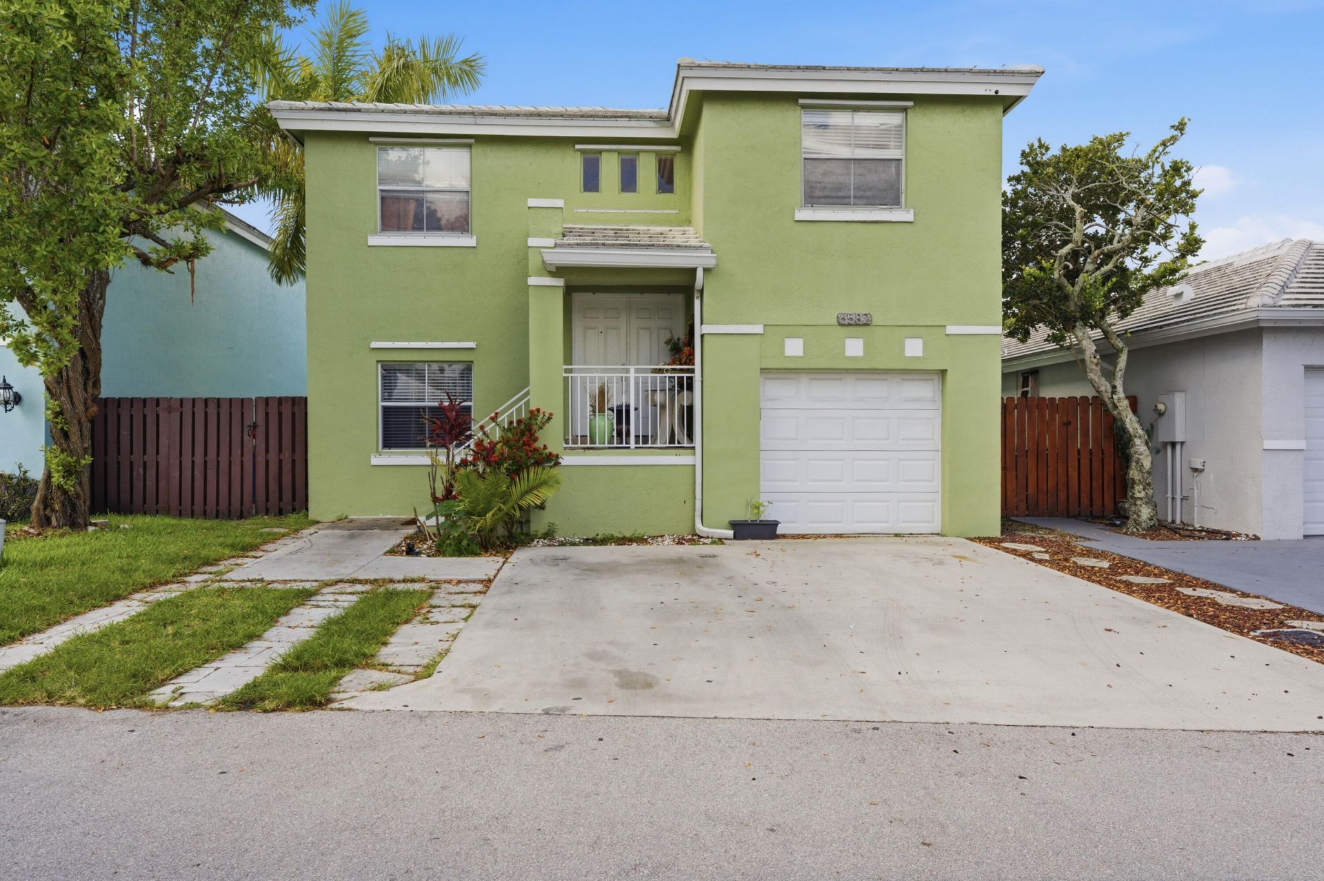 6582 Bayfront Drive, Margate, FL 33063 Photo