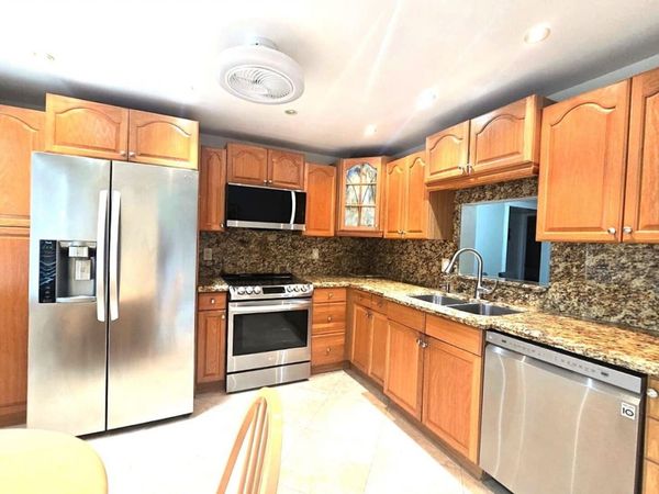 2402 Antigua Circle, Unit E3, Coconut Creek, FL 33066