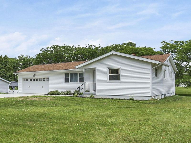 125 Ashcraft Drive, Granville, OH 43023 Photo 4