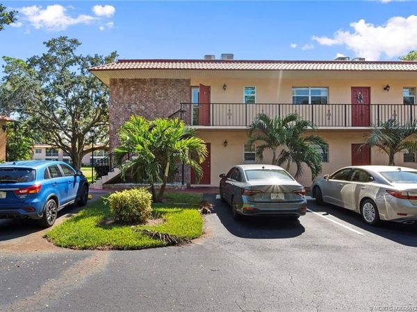 1913 SW Palm City Road, Unit 7i, Stuart, FL 34994