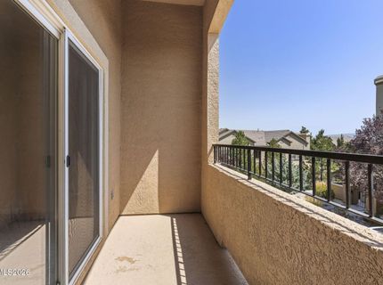 17000 Wedge Parkway, Unit 1421, Reno, NV 89511 Photo