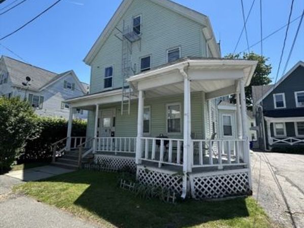 18 Adams St, Unit 1, Taunton, MA 02780