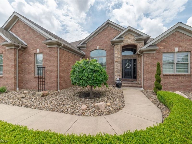 20000 Crowberry Court, North Lima, OH 44452 Photo 4