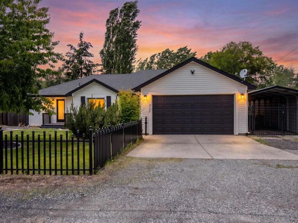 5122 S Freya St, Spokane, WA 99223