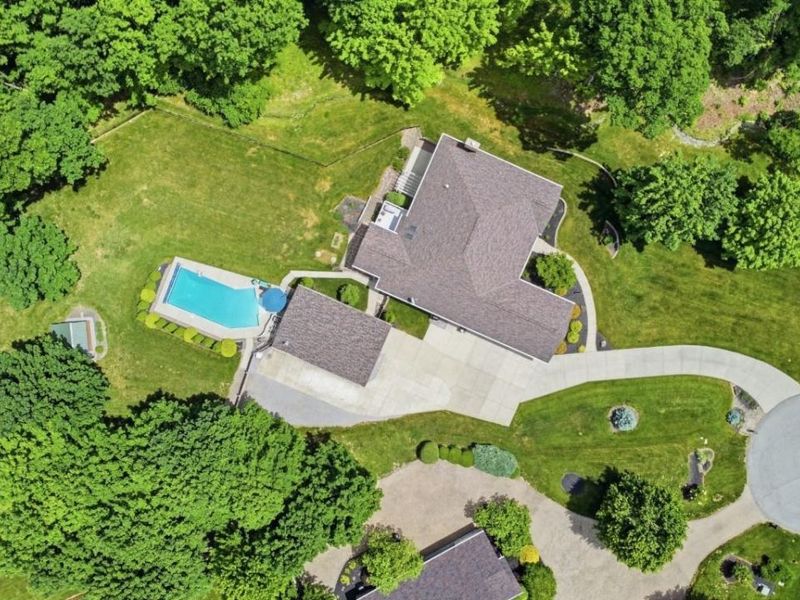 5503 Enterprise Drive, Miami Twp, OH 45150 Photo 3