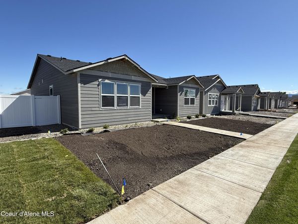 5330 E Antares Ln , Post Falls, ID 83854