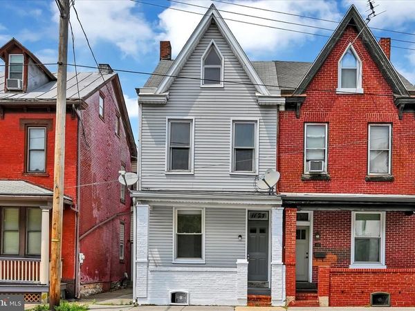 1127 WALNUT STREET, LEBANON, PA 17042