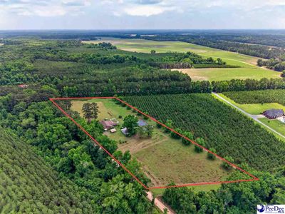 135 Crestview Circle, Timmonsville, SC 29161