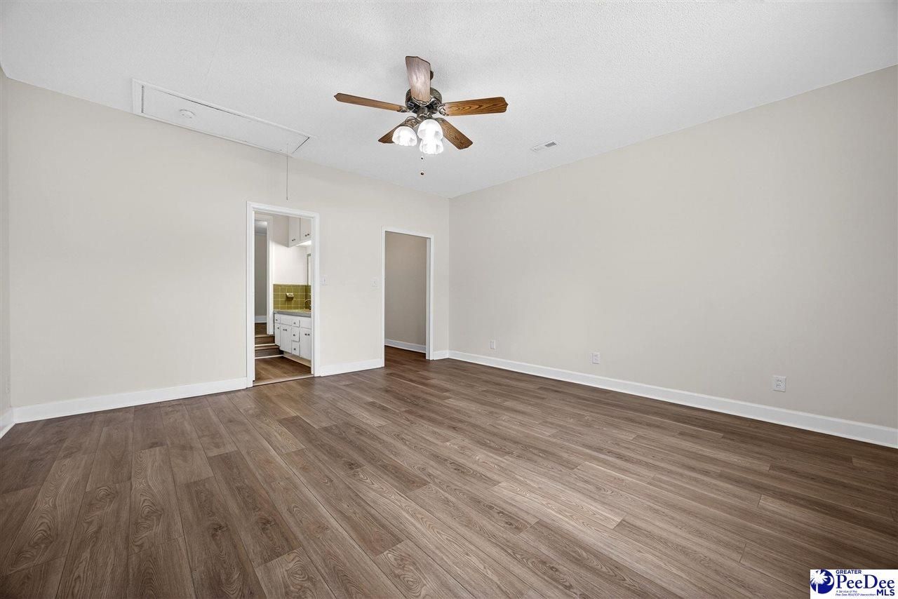 135 Crestview Circle Photo 11