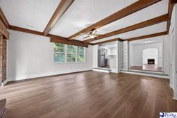 135 Crestview Circle photo 4
