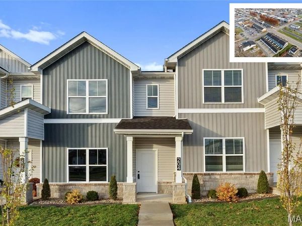 204 W State Street, O'Fallon, IL 62269